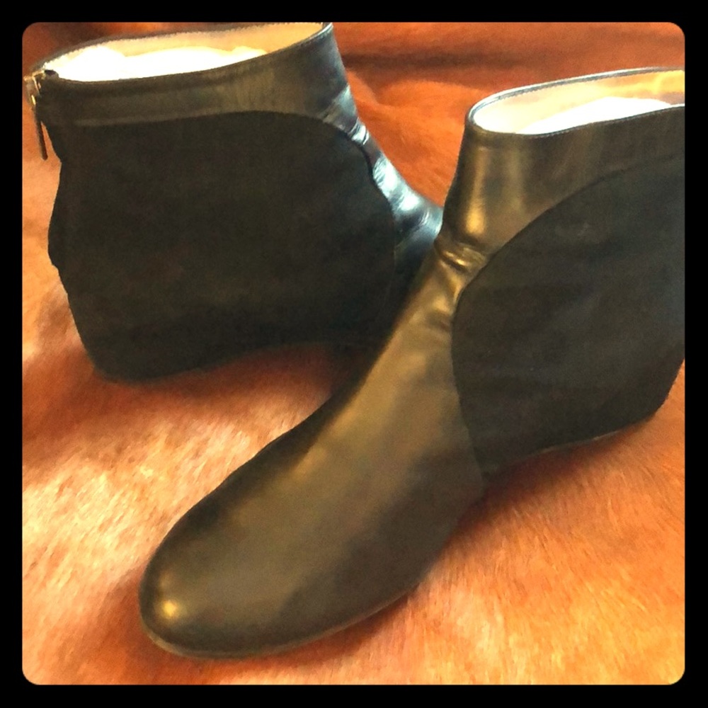 ‘best of both worlds’ booties  [leather and suede]